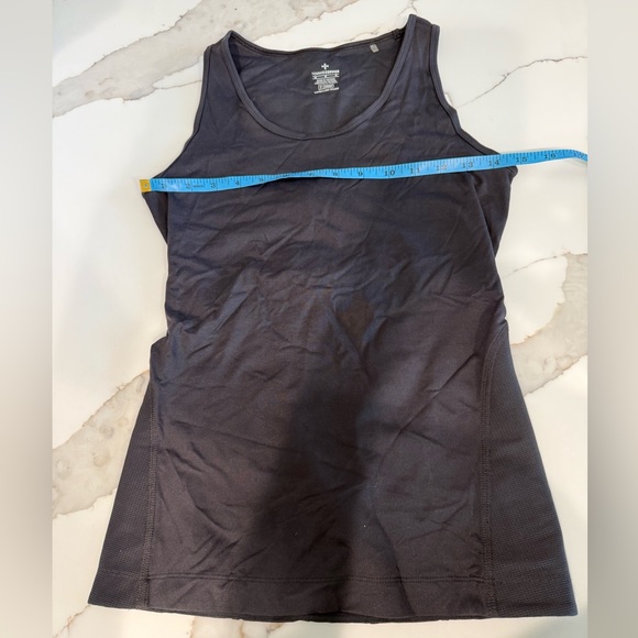 Women’s Lower Back Support Tank Top - Picture 3 of 9